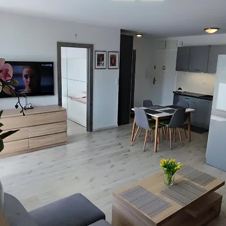 Plaza Kasprowicza 14 I 16 קולובז'ג