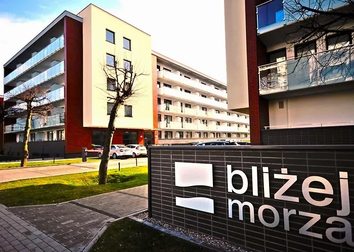 Plaza Kasprowicza 14 I 16 * Kołobrzeg