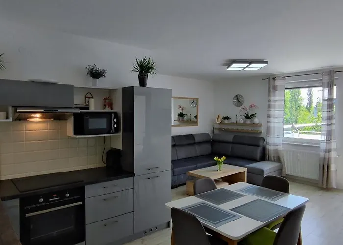 Plaza Kasprowicza 14 I 16 Apartament Kołobrzeg