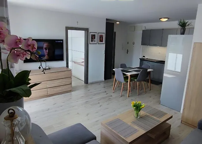 Plaza Kasprowicza 14 I 16 Kołobrzeg